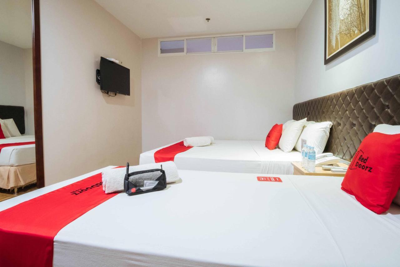 Reddoorz Plus Near Cebu Capitol Экстерьер фото