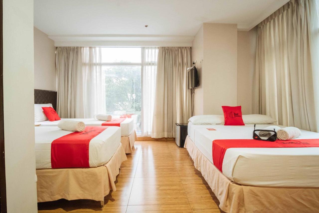 Reddoorz Plus Near Cebu Capitol Экстерьер фото
